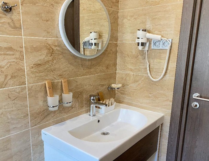 Улучшенный (без балкона) Крона - Курорт «Ерино»