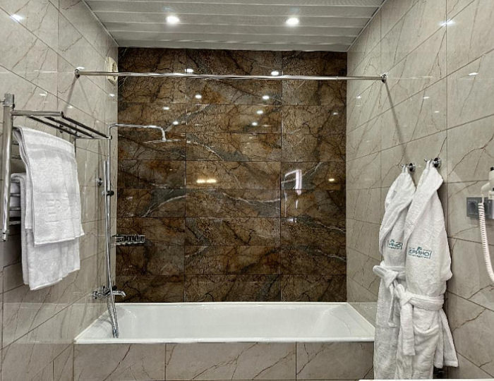 Люкс (двухкомнатный) Дубрава - Курорт «Ерино»