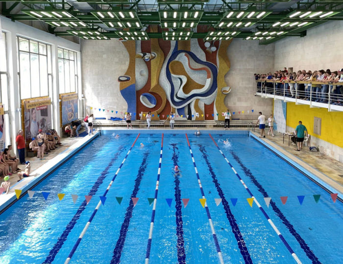 Услуги и спорт